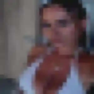 Kelly, 25 ans, cherche un rencontre adulte à Aix-les-Bains