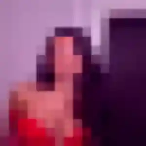 Ophelie, femme de 22 ans propose rencontre adulte à Albertville