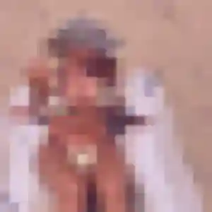 Rejoins Sibylle, 21 ans à Anneyron en privé