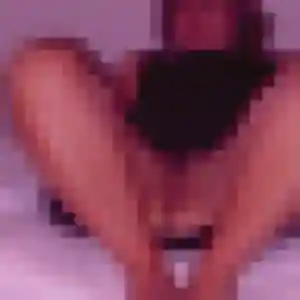 Rejoins Hilary, 37 ans à Aulnoy-lez-Valenciennes en privé