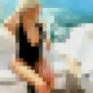 rencontre adulte à Bouxières-aux-Dames : photo de Fabienne, 23 ans - accès libre