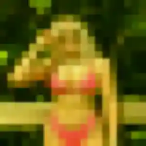 Caroline, 20 ans, en ligne à Bruyères-sur-Oise pour une rencontre coquine