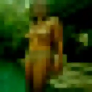 Rejoins Amel, 39 ans à Champagne-sur-Oise en privé
