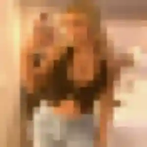 Samira, 20 ans, veut un rencontre adulte à Charleville-Mézières