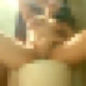 Stephanie (23 ans) à Courdimanche cherche un rencontre adulte ce soir