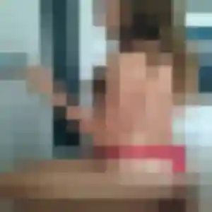 Photo de Dounia à Éragny (32 ans) - rencontre adulte anonyme