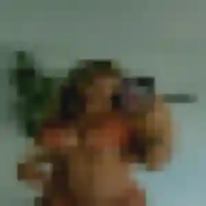 Emmanuelle (26 ans) à Farébersviller cherche une rencontre aujourd'hui