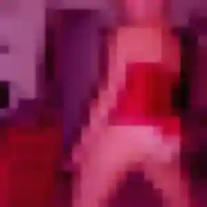 Découvre Tessa, 32 ans à Ferrières-en-Gâtinais en privé