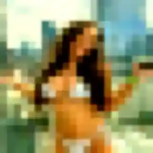 Belle Charlotte, 19 ans à Fleury-Mérogis - voir sa photo