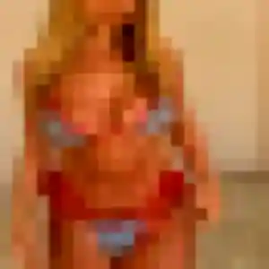 Photo exclusive de Lou-Anne, 21 ans à Gaillard - rencontre coquine