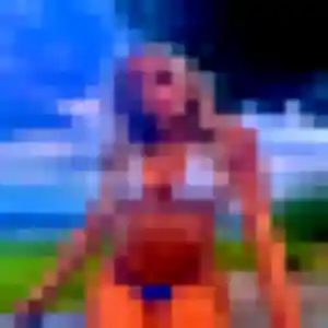 Giulia, fille de 20 ans propose rencontre adulte à Golbey