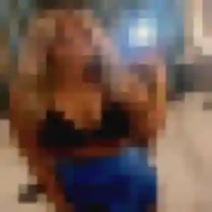 Renee, femme de 21 ans propose rencontre adulte à Haillicourt