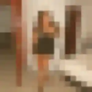 Photo de Nadine à Hauts de Bienne (28 ans) - rencontre adulte anonyme