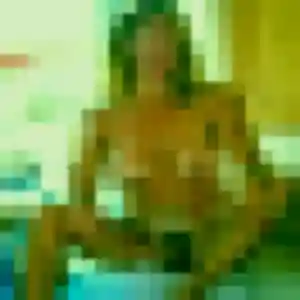 Eva, 42 ans, dispo pour rencontre adulte à Hersin-Coupigny
