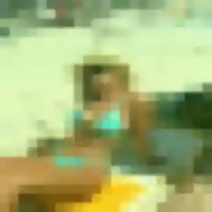 Photo privée de Yvette, 32 ans à Le Mesnil-Saint-Denis - rencontre coquine