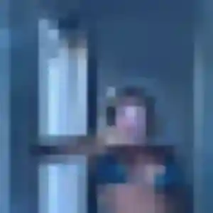 Rencontre Lina, 19 ans à Le Plessis-Robinson en privé
