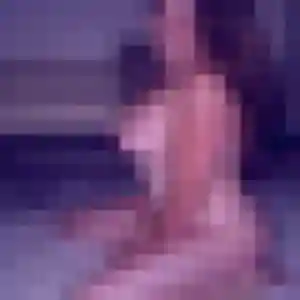 Katia, fille de 21 ans propose rencontre adulte à Lozanne