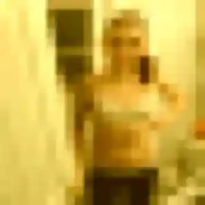 Découvre Urielle, 28 ans à Margny-lès-Compiègne en privé