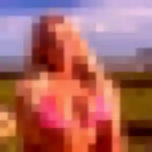 Rencontre Yasmina, 29 ans à Meulan-en-Yvelines en privé