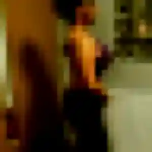 Profil de Suzanne à Meyzieu (22 ans) - rencontre adulte anonyme