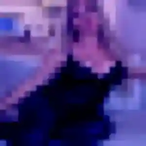Belle Albertine, 26 ans à Neuilly-sur-Seine - voir sa photo