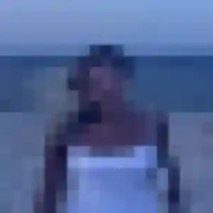 Charmante Joanne, 27 ans à Nevers - voir sa photo