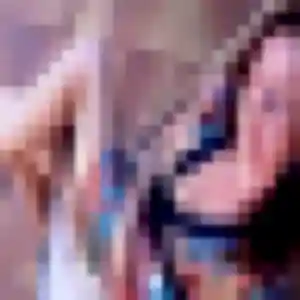 Hajar, femme de 28 ans propose rencontre adulte à Paron