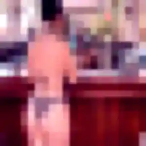 Ximena de Petite-Forêt, 37 ans - rencontre adulte discret