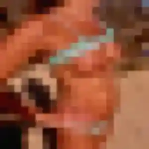 Ursula, femme de 19 ans veut rencontre adulte à Porcheville