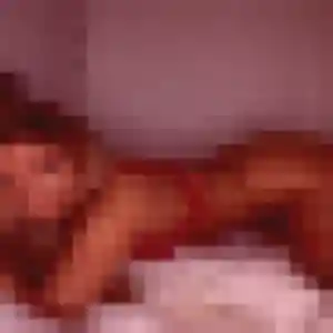 Rejoins Aurelie, 31 ans à Reignier-Ésery gratuitement