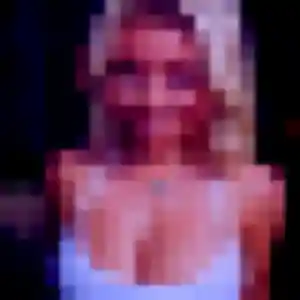 Charmante Deborah, 21 ans à Reignier-Ésery - la contacter