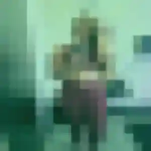Faustine, femme de 21 ans propose rencontre adulte à Reyrieux