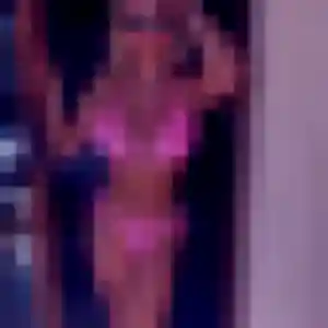Photo privée de Djamila, 39 ans à Saint-Léonard - rencontre sans lendemain