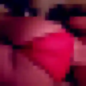 Geraldine, 20 ans, en ligne à Saint-Nom-la-Bretèche pour une rencontre coquine