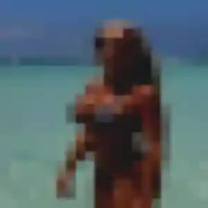 Ornella (39 ans) à Saint-Ouen-sur-Seine propose un rencontre adulte maintenant