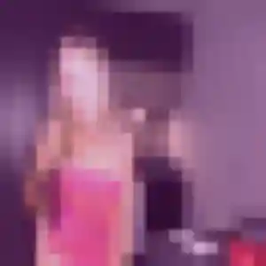 Lilou, 24 ans, disponible à Saint-Prix pour une rencontre coquine