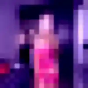 rencontre adulte à Sandillon : photo de Hajar, 24 ans - accès libre