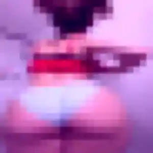 Jennifer, 20 ans, connectée à Serris pour une rencontre coquine