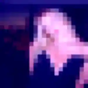 Photo privée de Leila, 28 ans à Suresnes - rencontre sans lendemain