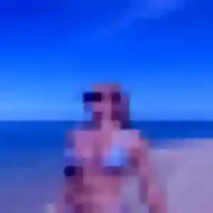 Photo de Elvire à Talant (38 ans) - rencontre adulte gratuit