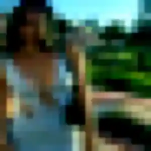 Photo de Emma à Thiais (22 ans) - rencontre adulte discret