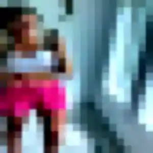 Rejoins Albertine, 33 ans à Thumeries en privé