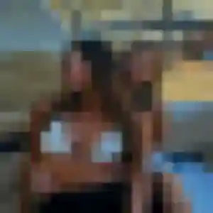 Albane, 21 ans, en ligne à Valgelon-La Rochette pour une rencontre coquine