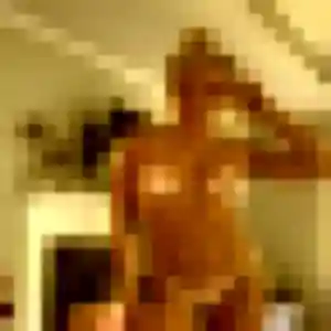 Clementine, 33 ans, cherche un rencontre adulte à Varangéville