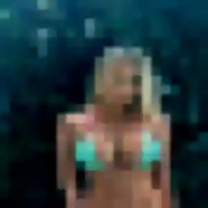 Germaine, 23 ans, connectée à Villeneuve-la-Garenne pour une rencontre coquine