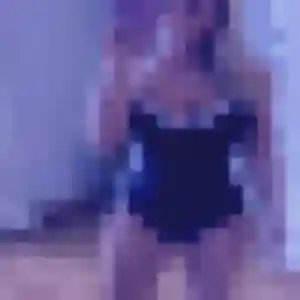 Photo de Alienor à Villeurbanne (23 ans) - rencontre adulte anonyme