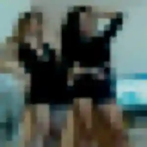 Sexy Caroline, 25 ans à Vineuil - voir sa photo