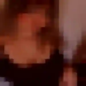 Sexy Lucienne, 19 ans à Yssingeaux - voir sa photo